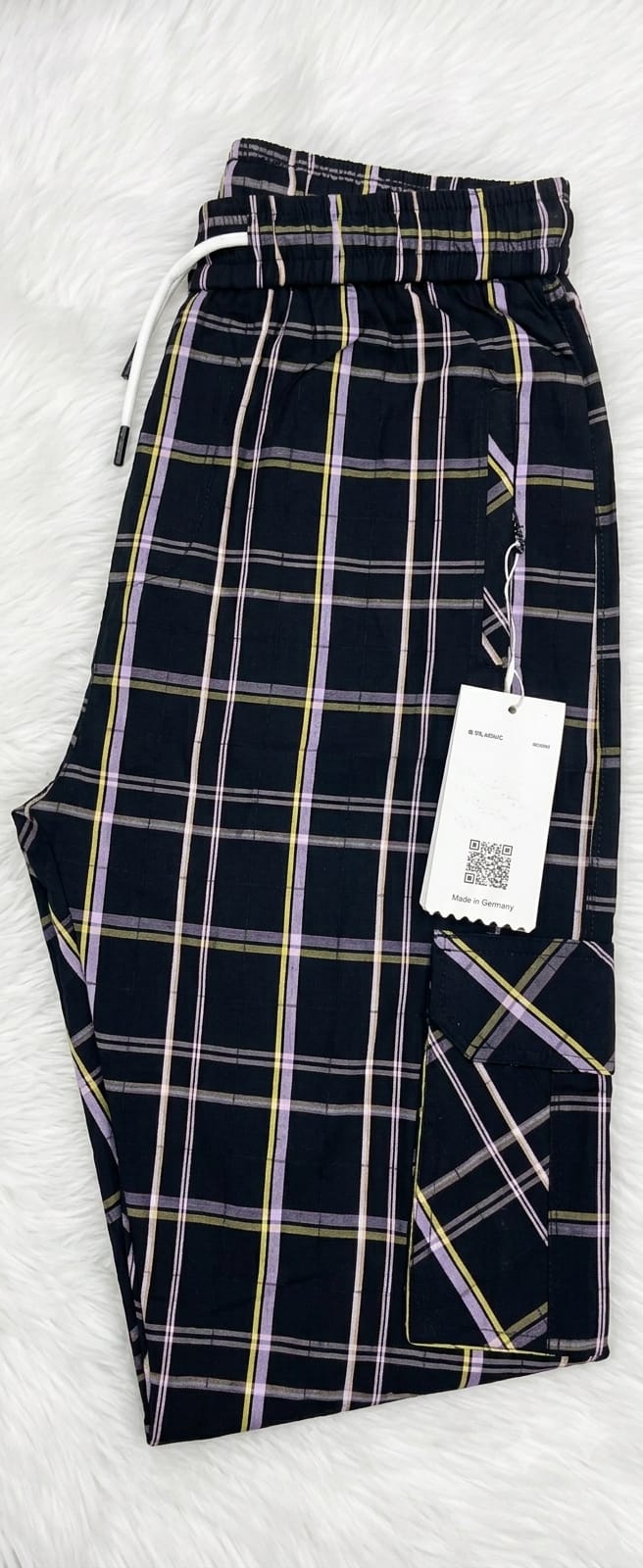 Men's Smart Fit Black Check Cargo Trousers – Premium Cotton Slim Fit